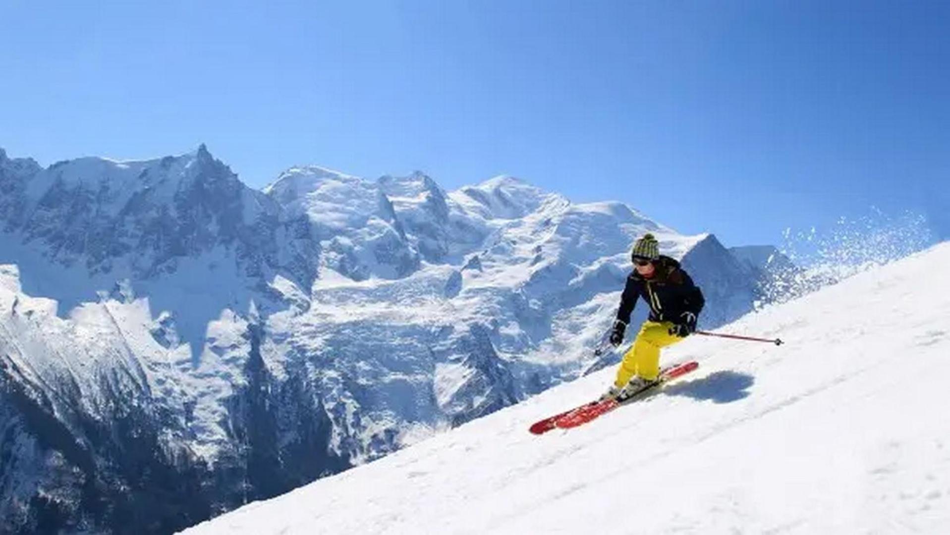Apartment Le Pied Du Brevent - Walk To Ski Lift, Chamonix Getaway Екстер'єр фото