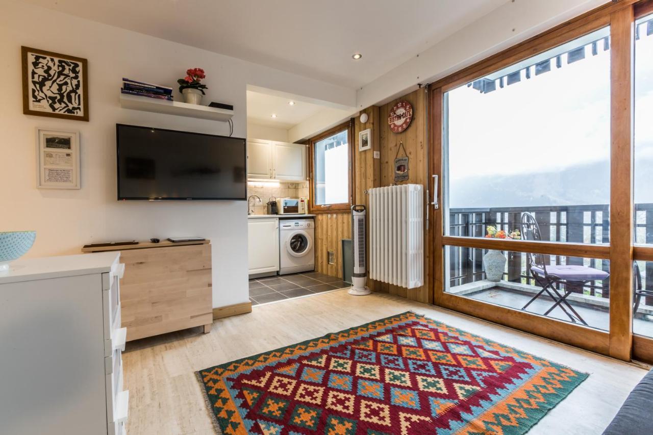 Apartment Le Pied Du Brevent - Walk To Ski Lift, Chamonix Getaway Екстер'єр фото